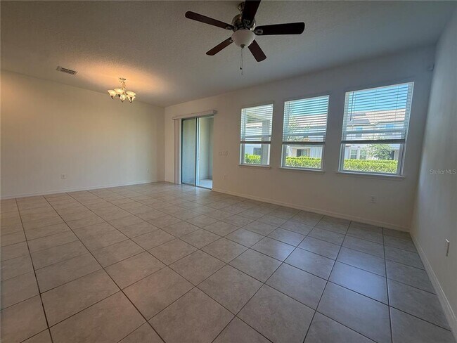 Building Photo - 1413 Garden Arbor Ln