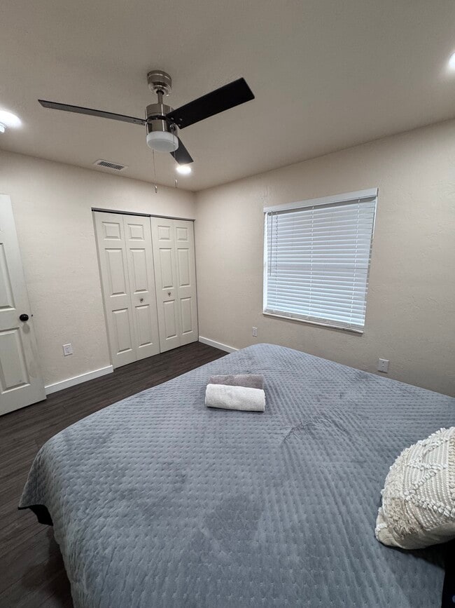 Building Photo - 1826 SW 69th Terrace