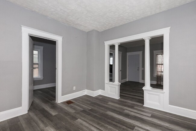 Building Photo - 2307 Garden Ave