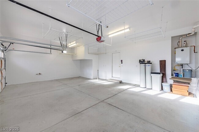 Building Photo - 3088 Archdale St