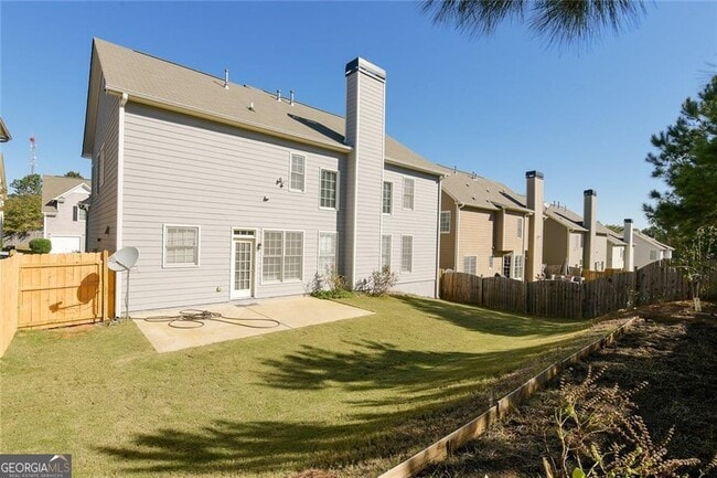 Building Photo - 669 Maple Grove Way