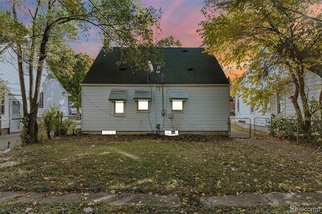 Building Photo - 7419 Asbury Park