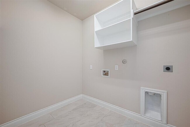 Building Photo - 3519 Brampton Island Dr