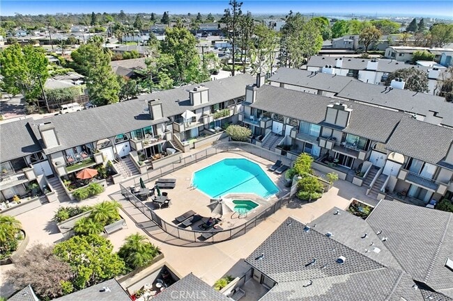 Building Photo - 2175 Pacific Ave