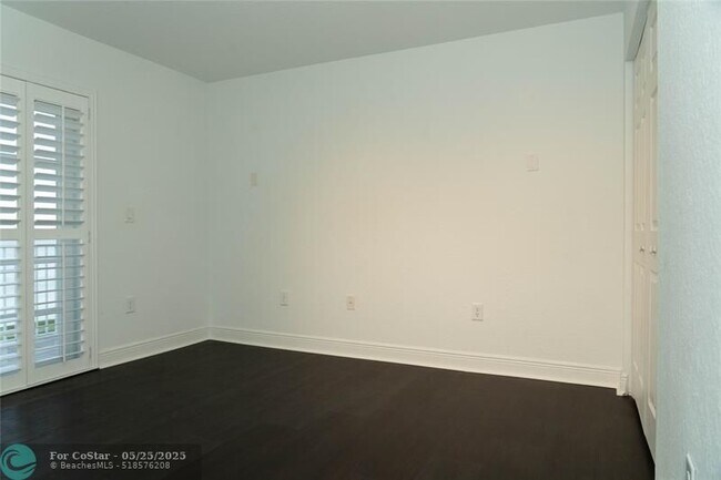 Building Photo - 17654 SW 47th St