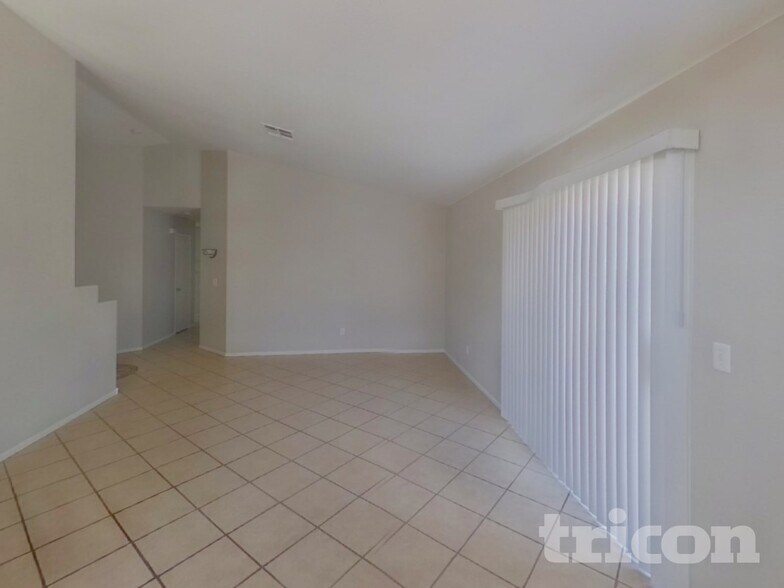 Building Photo - 604 Lively Fiesta Way
