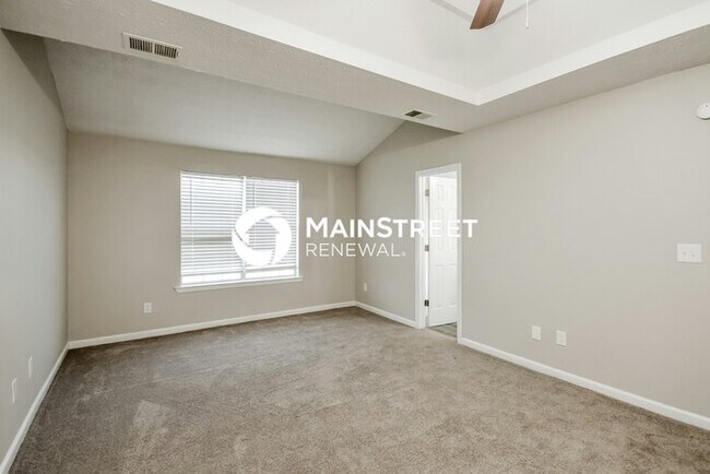 Building Photo - 4 Bedroom Pet-Friendly Home in McDonough, GA with Main Street Renewal