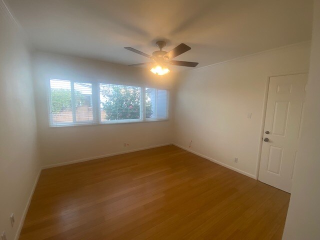 Building Photo - 5745 Simpson Ave