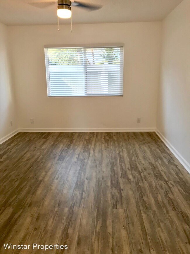 Building Photo - 2 br, 1 bath Apartment - 317 E La Palma Ave