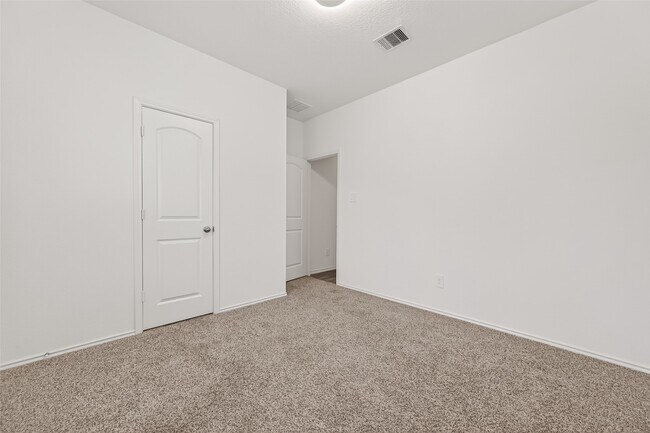 Building Photo - 24721 Majestic Cone Ln