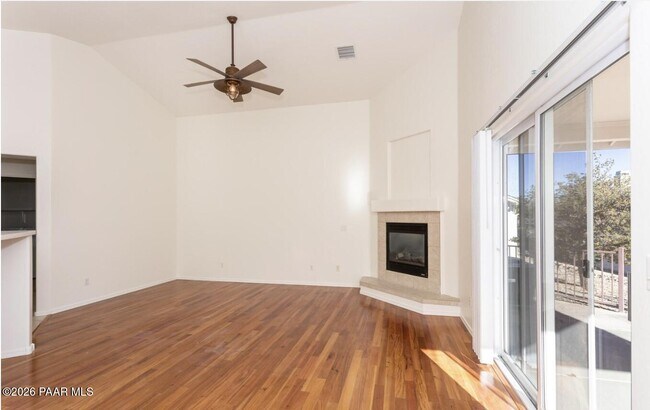 Building Photo - 1654 St Andrews Way