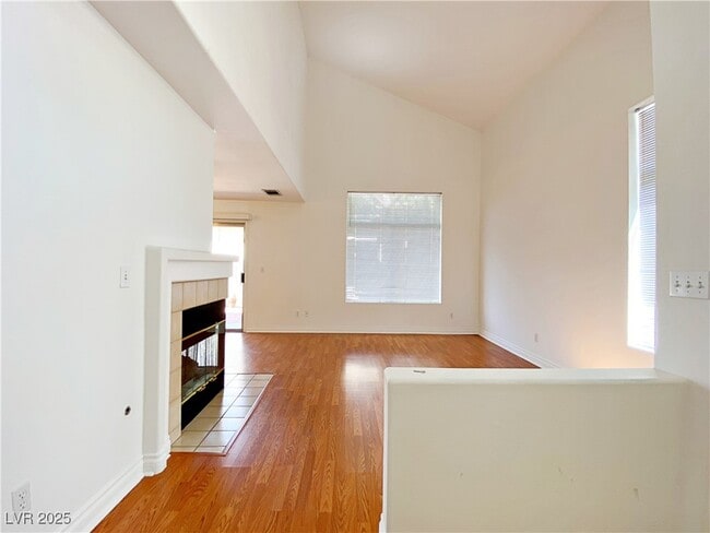 Building Photo - 198 Chadwell Ct