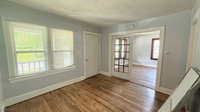 Building Photo - 1083 Stroman Ave