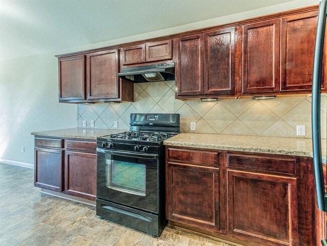 Building Photo - 11909 Timber Heights Dr