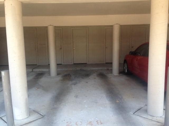 Building Photo - 2215 Post Rd