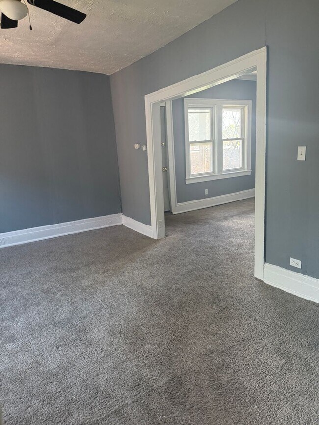 Building Photo - 12506 Union Ave