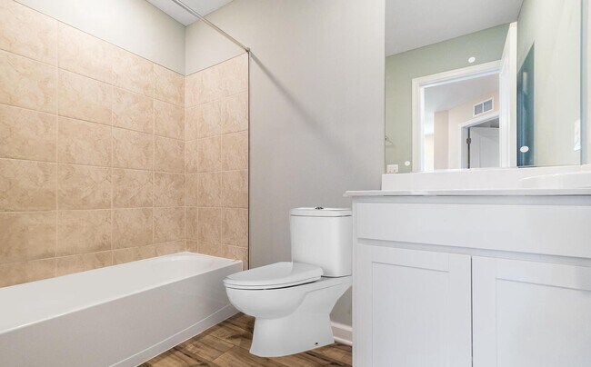 Building Photo - 132 Canning Rd