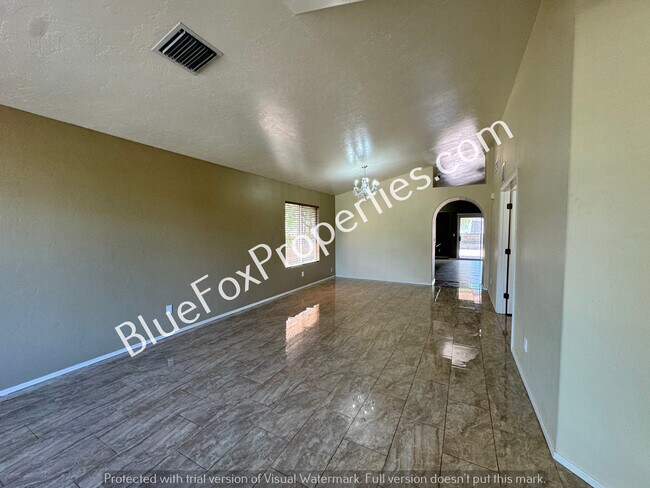 Building Photo - 3011 W Corte Olivia