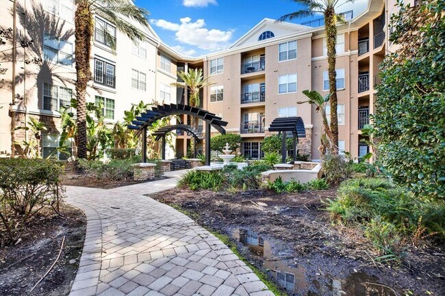 Building Photo - 4221 W Spruce St