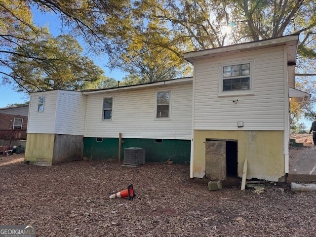 Building Photo - 540 Roosevelt St