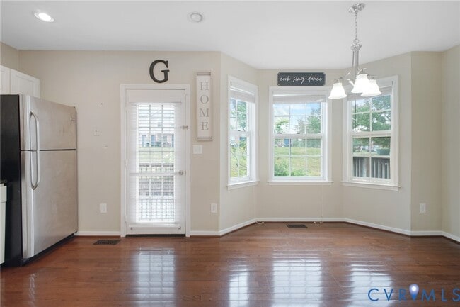 Building Photo - 405 Donelson Loop