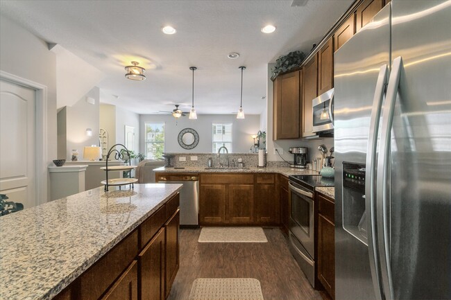 Building Photo - 105 Prosperity Ct