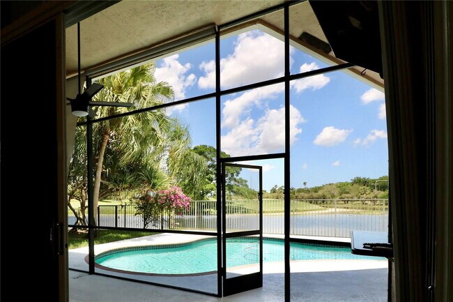 Building Photo - 2686 Palmer Pl