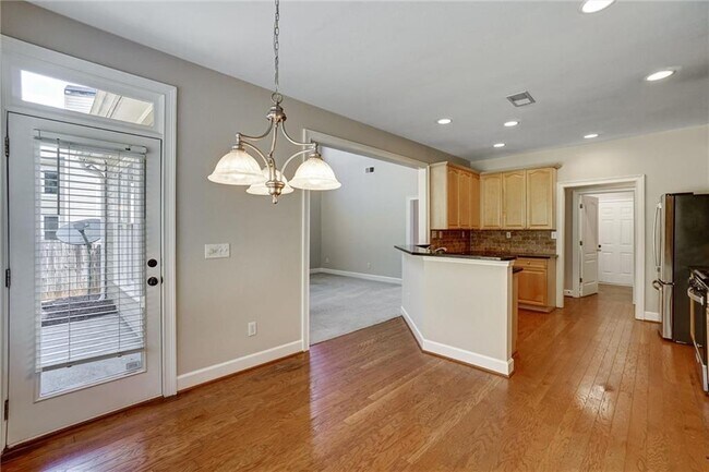 Building Photo - 115 Brookeivey Ln