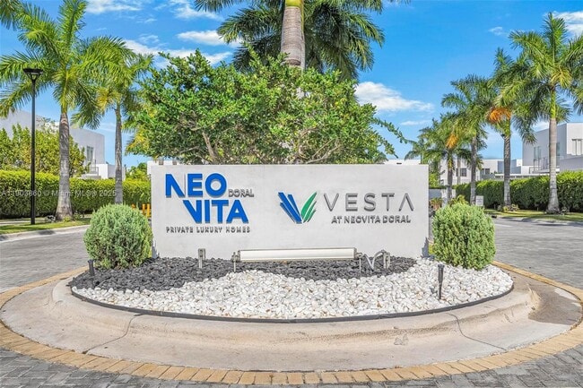 Building Photo - 10330 NW 68th St