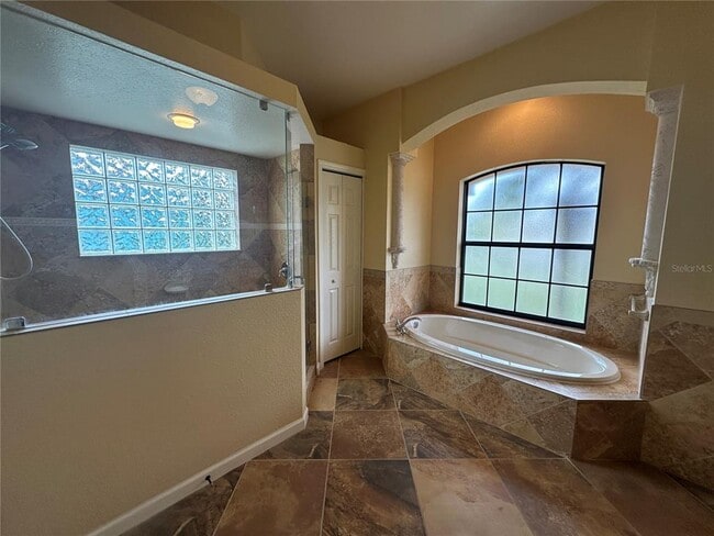 Building Photo - 3308 N Cranberry Blvd