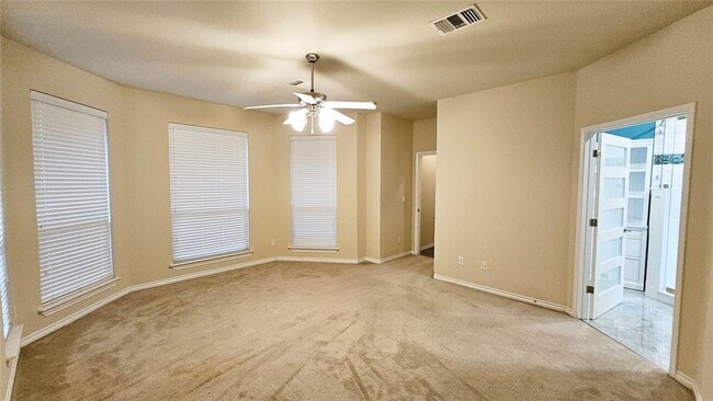 Building Photo - 1824 Woody Ln