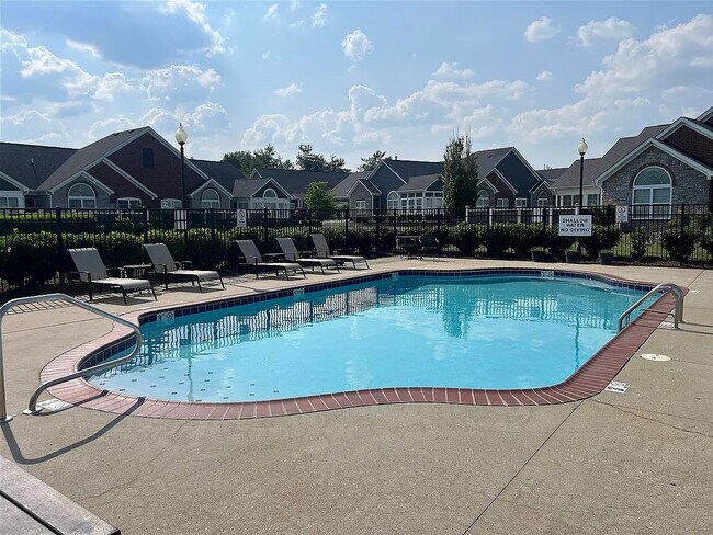 Building Photo - 2500 Crossings Blvd