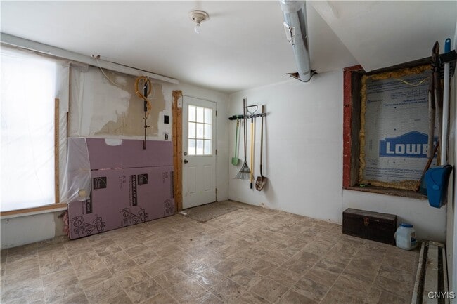 Building Photo - 13 W Monroe St