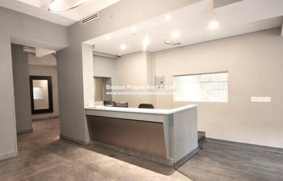 Building Photo - 12 Stoneholm St