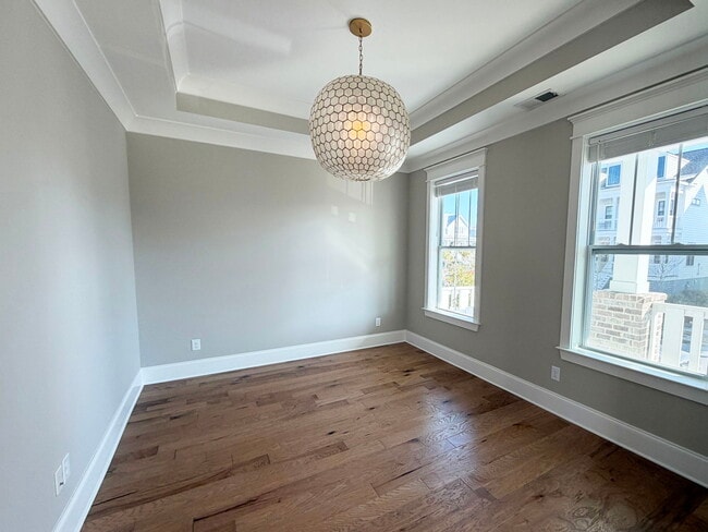 Building Photo - 1636 Juliana St