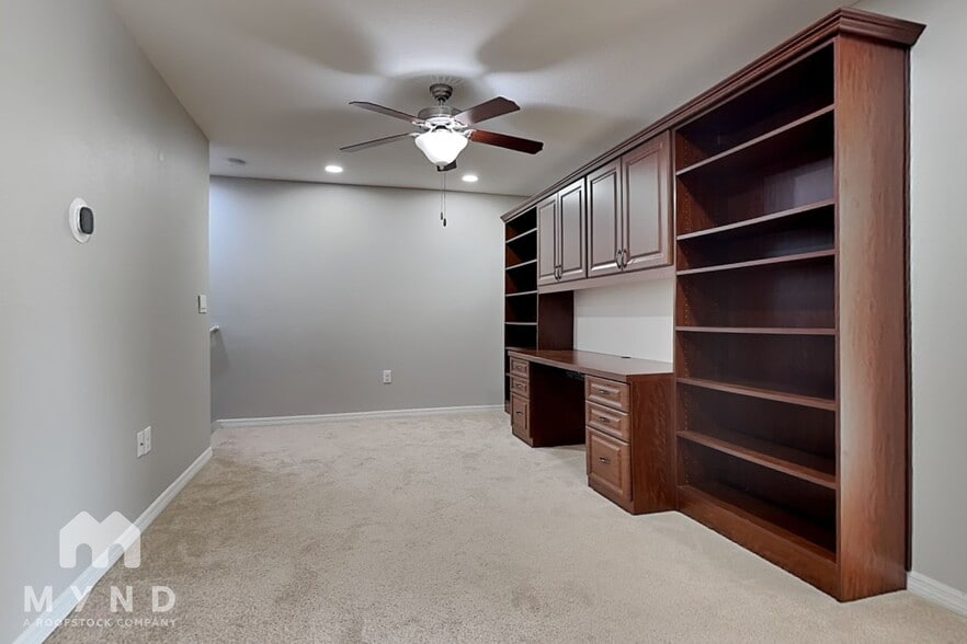 Building Photo - 20321 Starfinder Way