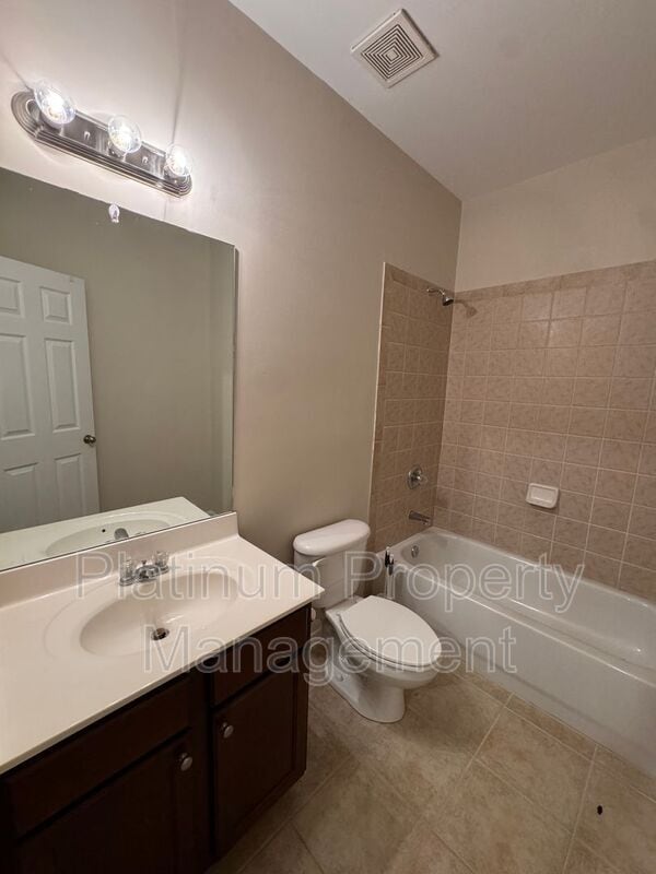 Building Photo - 3206 Buck Way