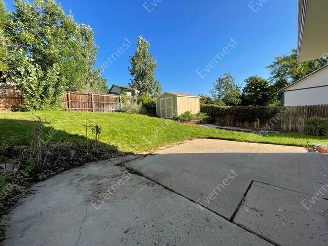 Building Photo - 18347 E Nassau Dr