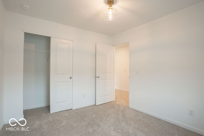 Building Photo - 9234 Anthem Ave