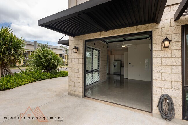 Building Photo - 91-3575-3575 Kauluakoko St
