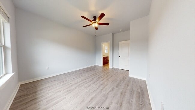 Building Photo - 2130 Crescent Pointe Pkwy