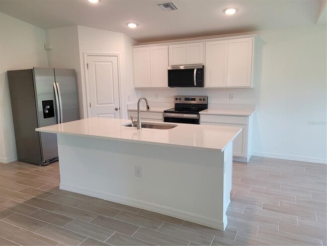 Building Photo - 11383 Baggot Ave