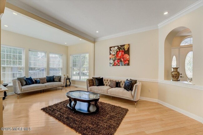 Building Photo - 11 Rockspray Ct