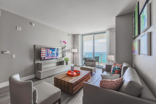 Building Photo - 4111 S Ocean Dr