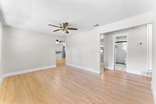 Building Photo - 12721 Dodson St