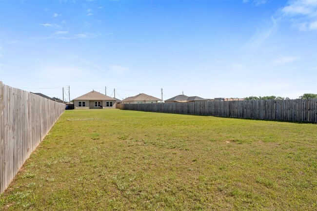 Building Photo - 397 Rd 5102