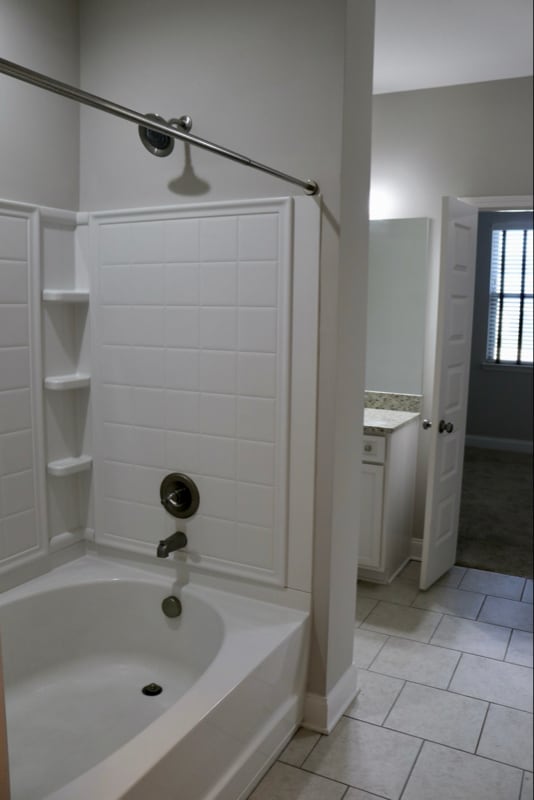 Building Photo - 2595 Wellesley Square Dr