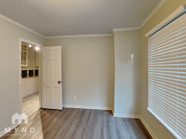 Building Photo - 4729 Stillwood Cove