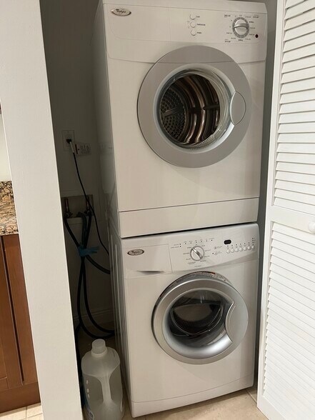 Building Photo - 350 N Federal Hwy