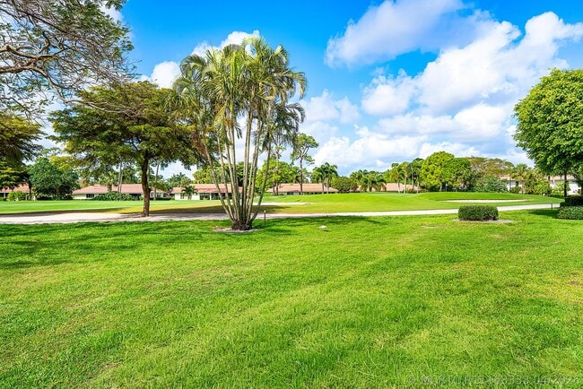 Building Photo - 4116 N Quail Ridge Dr